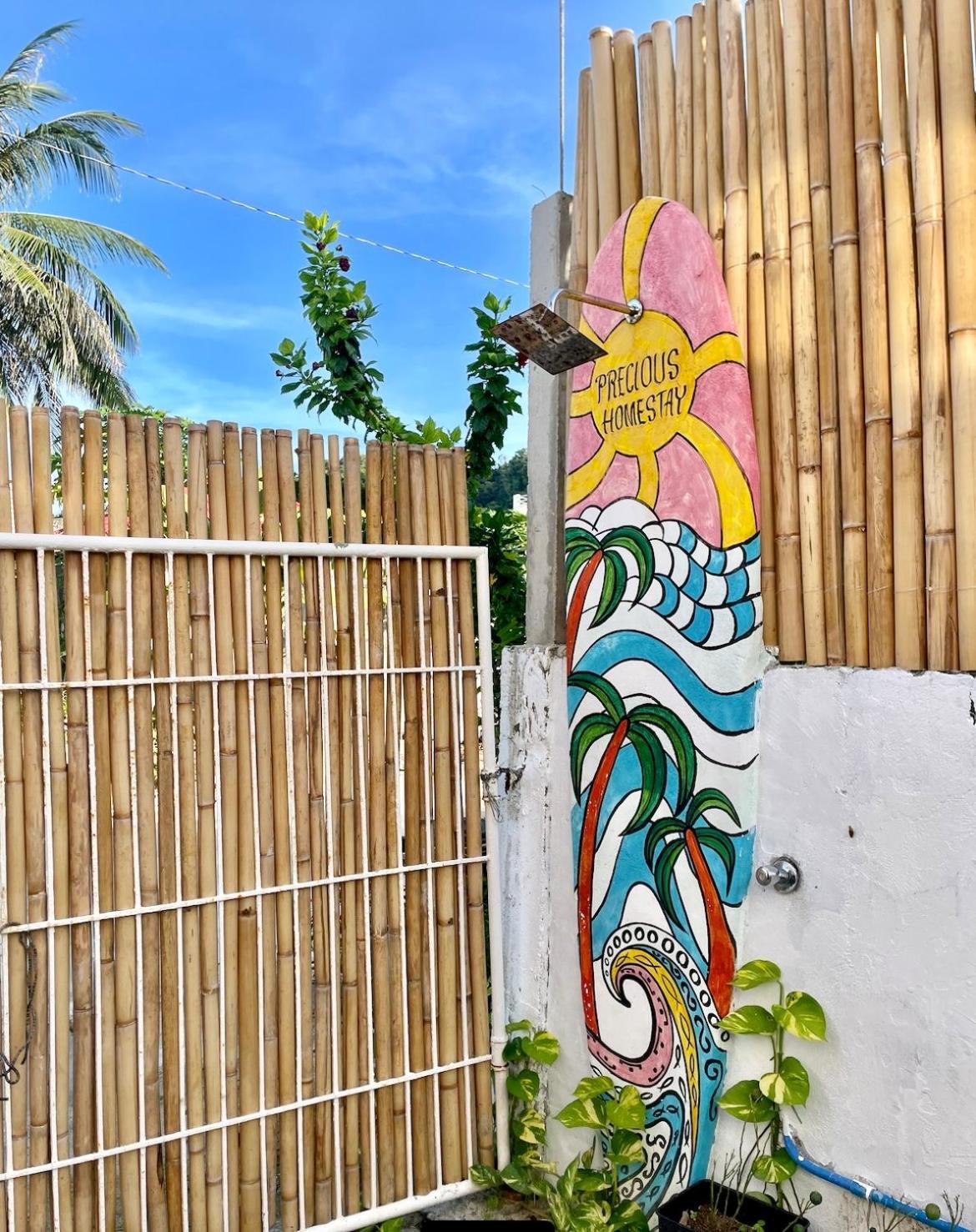 Precious Homestay-Family Room Burgos  エクステリア 写真